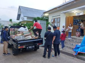 Pemerintah Pastikan Logistik Pengungsi Gunung Lewotobi Laki-laki Terpenuhi