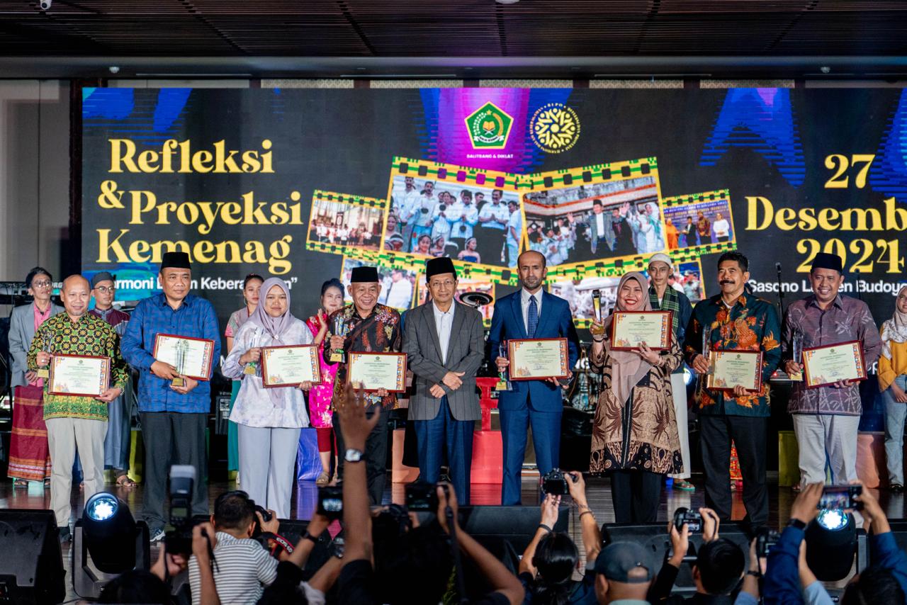 'Refleksi dan Proyeksi Kemenag 2025', 10 Instansi Dapat Penghargaan