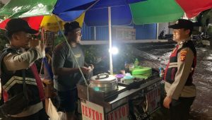 Polsek Sepaku memberikan imbauan terkait keamanan dan ketertiban masyarakat (Kamtibmas) pada Kamis (19/12/2024).