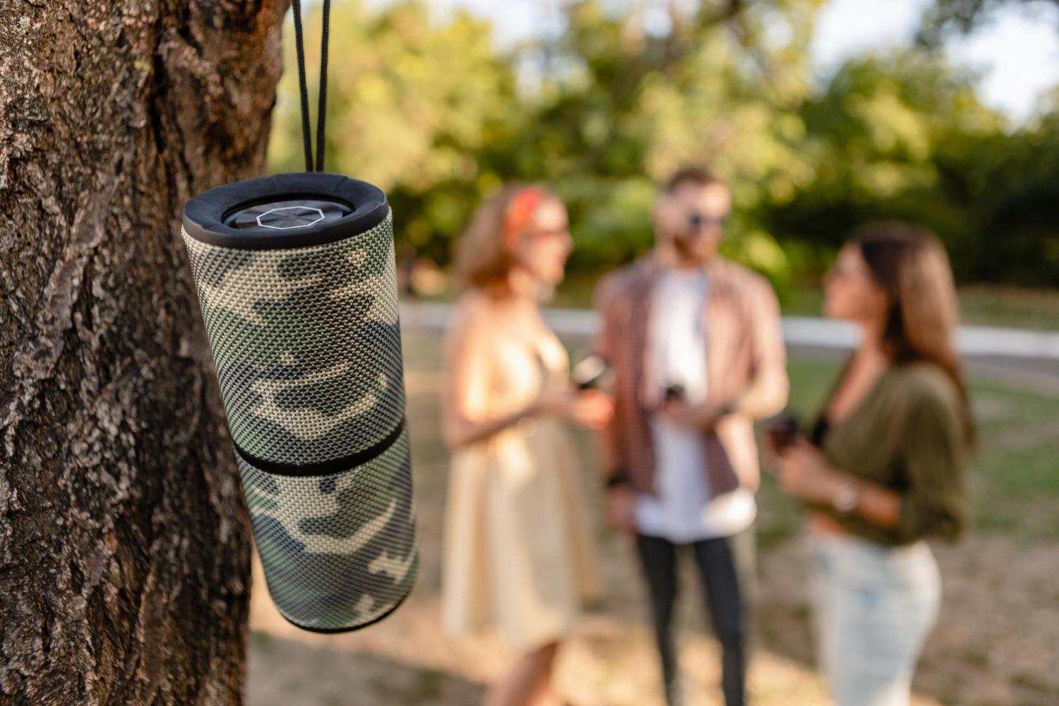 5 Speaker Outdoor Murah, Cocok untuk Pendaki dan Petualang!