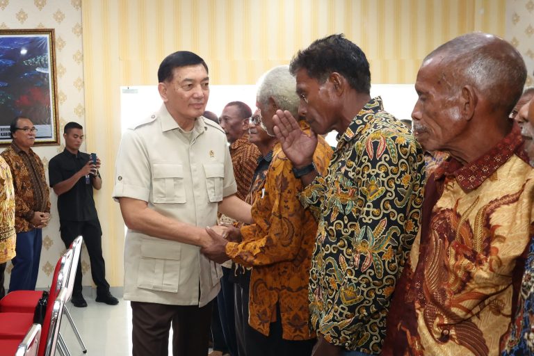 Anugerahkan Tanda Kehormatan untuk Veteran Seroja, Menhan Titip Pesan Mendalam