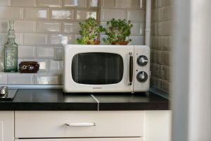 4 Microwave Low Watt Awal Tahun 2025, Harga Mulai Rp1 Jutaan