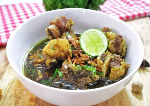 Sop Konro