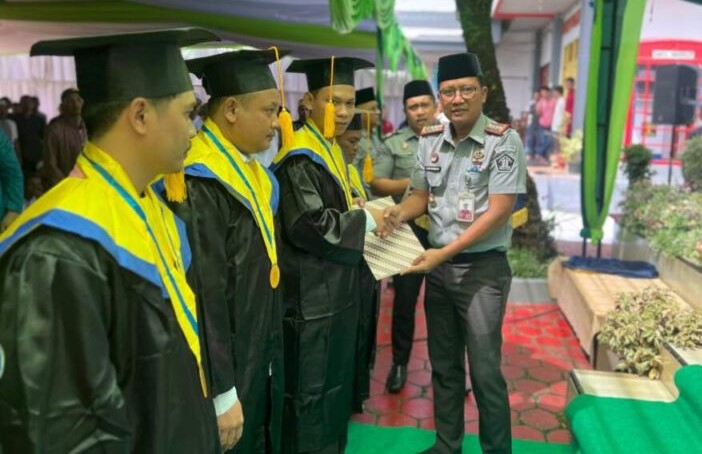 wisuda